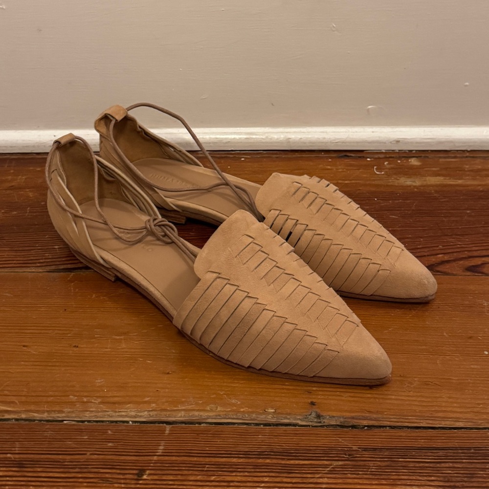 Woven Pointed Toe Flats in Taupe